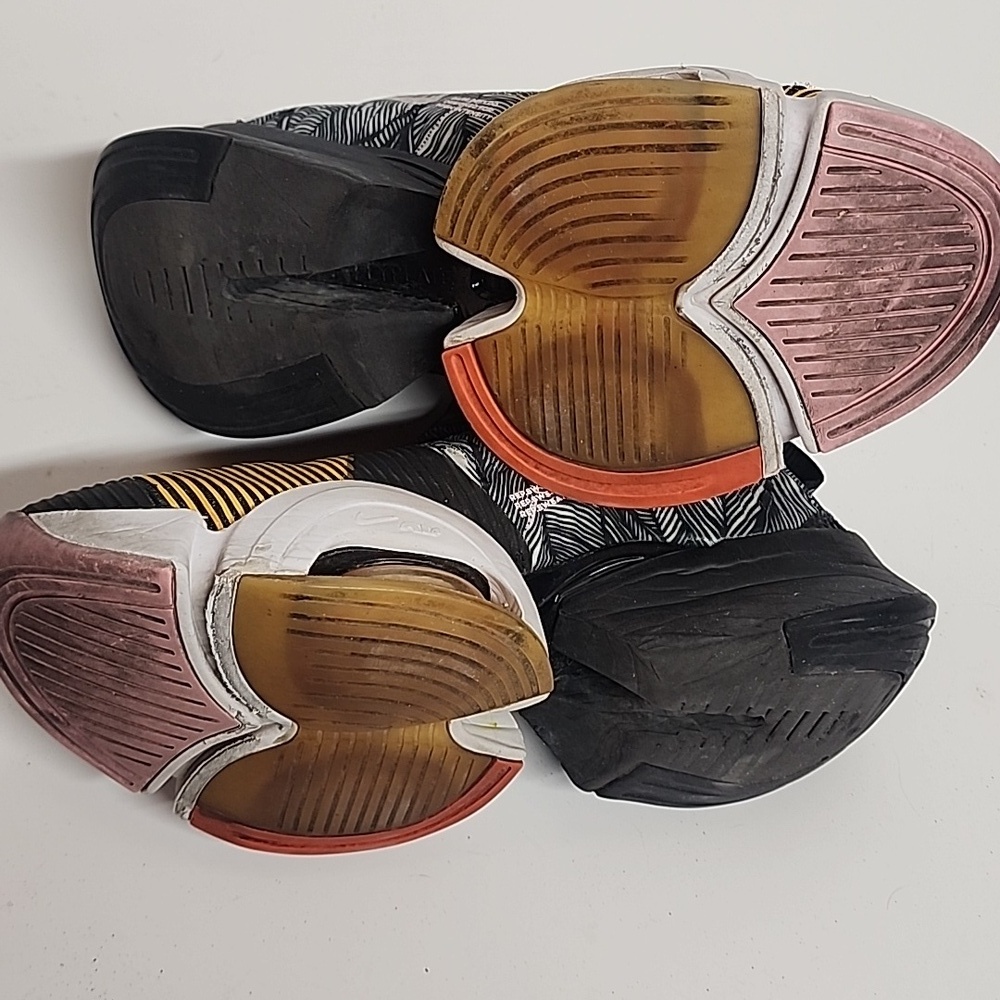 Nike air zoom superrep womens sz 7 black lazer super comfortable running shoes. - Picture 6 of 13